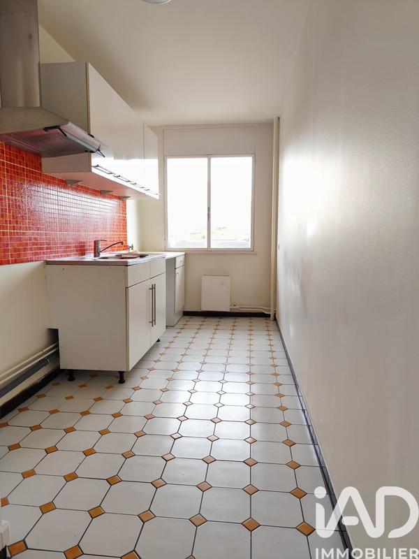 Appartement - 93 m² - 4 pièces