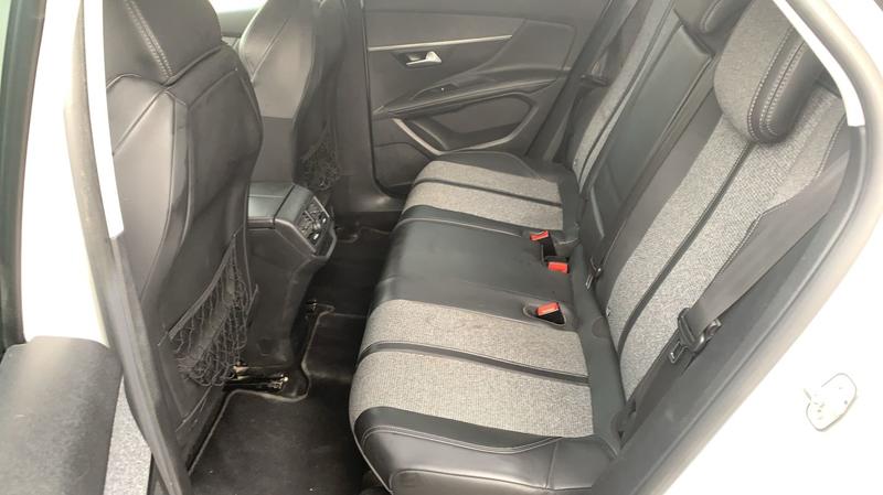 Peugeot 3008 1.6 BlueHDi 120 Eat8 Allure - Automatique