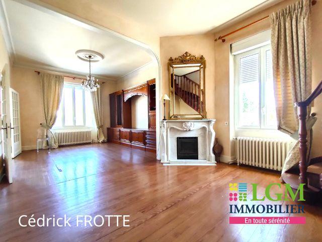 Maison de ville - 223 m² - 6 pièces