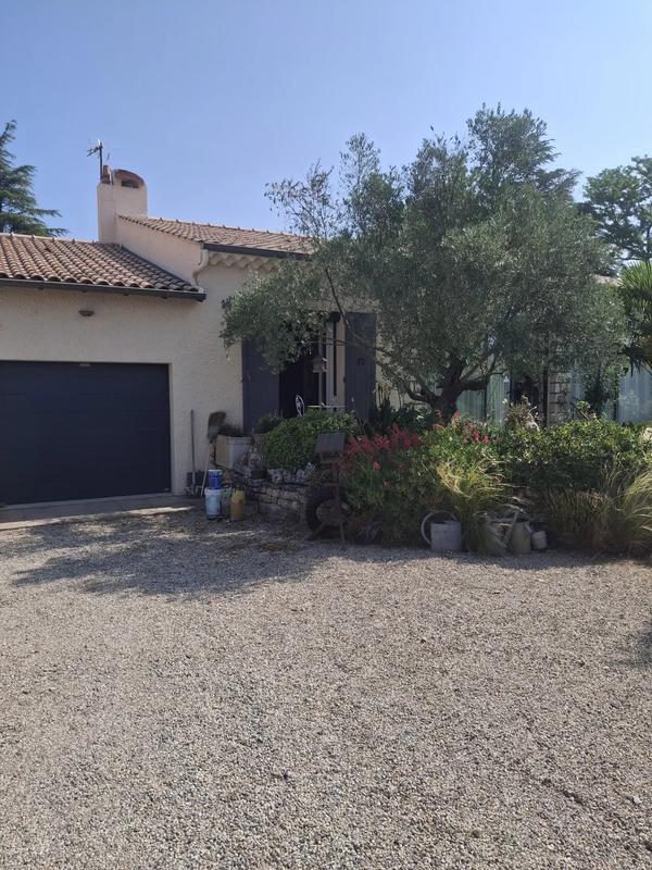 Maison - 107 m² - 6 pièces