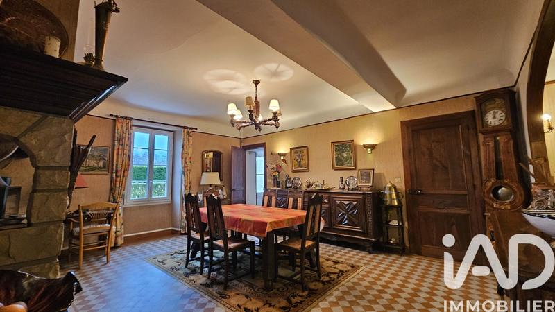 Maison de campagne - 282 m² - 10 pièces