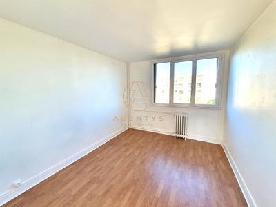 Appartement - 67 m² - 4 pièces