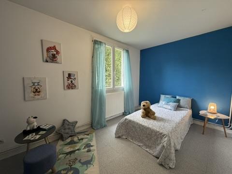 Appartement ancien - 86 m² - 4 pièces