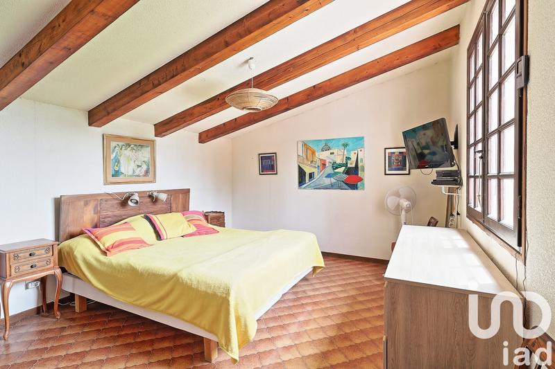 Maison - 200 m² - 6 pièces