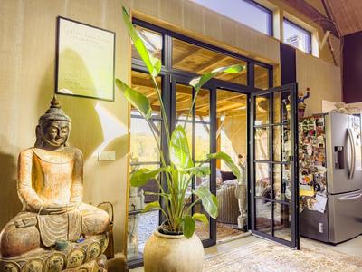 Propriété - 290 m² - 8 pièces