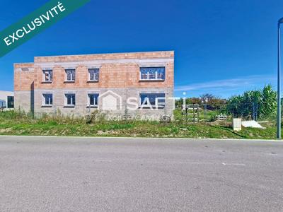 Local commercial - 1 009 m² - 5 pièces