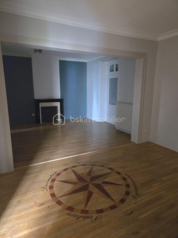 Bureau - 100 m² - 3 pièces