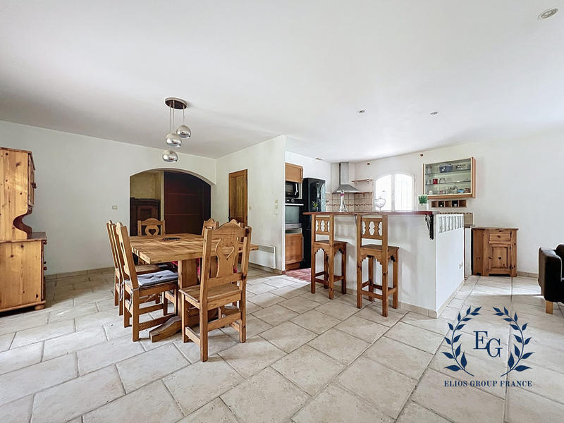 Maison - 130 m² - 6 pièces