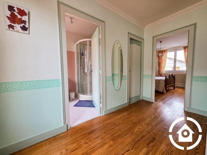 Maison - 147 m² - 7 pièces