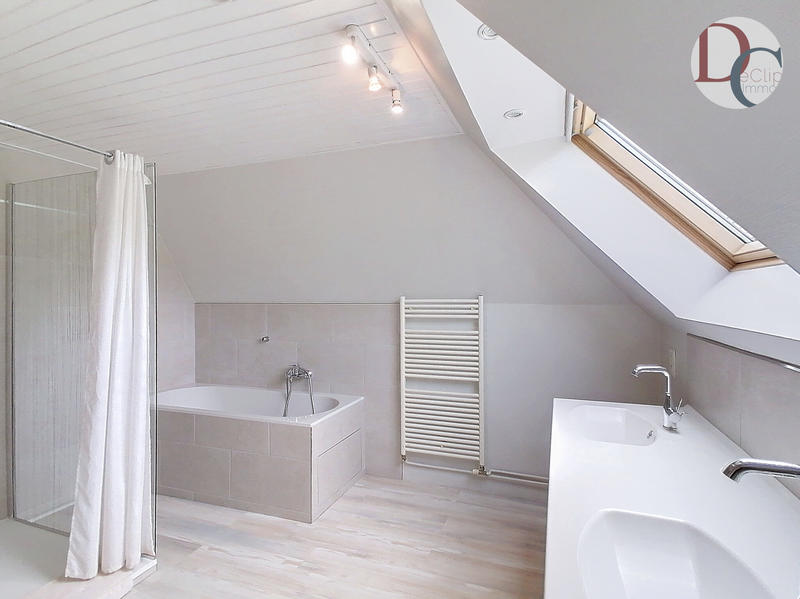 Maison - 160 m² - 7 pièces