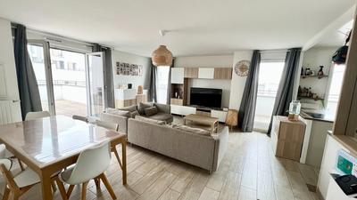 Appartement - 102 m² - 5 pièces