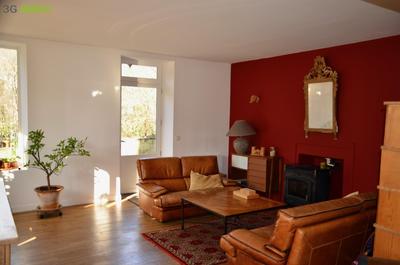 Villa - 172 m² - 9 pièces