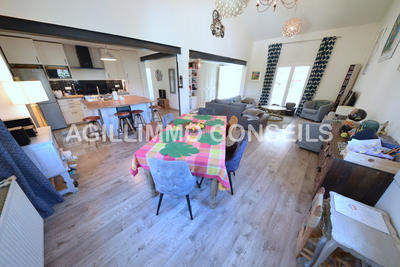 Villa - 120 m² - 5 pièces