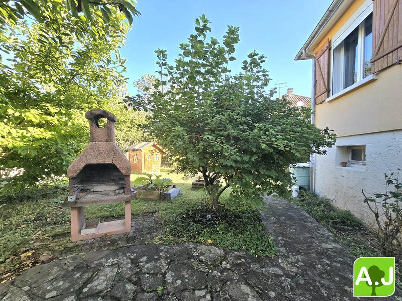 Maison traditionnelle - 72 m² - 5 pièces