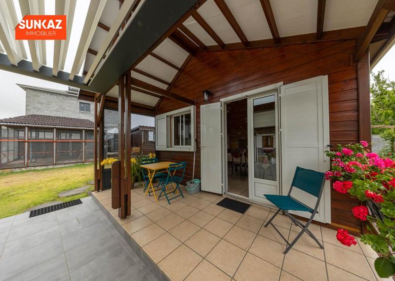 Maison - 141 m² - 6 pièces