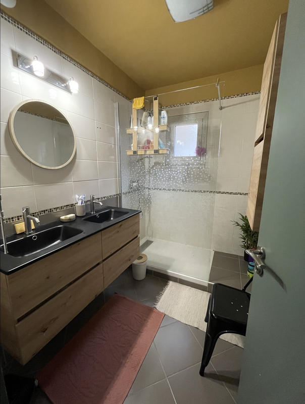 Appartement - 95 m² - 4 pièces