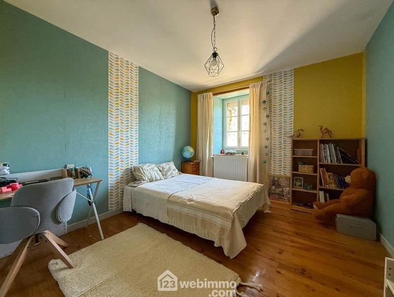 Maison de village - 205 m² - 11 pièces