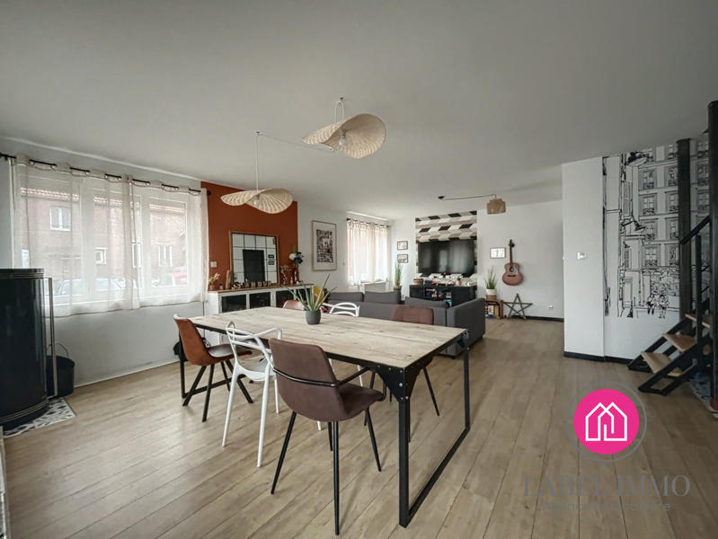 Maison - 122 m² - 4 pièces