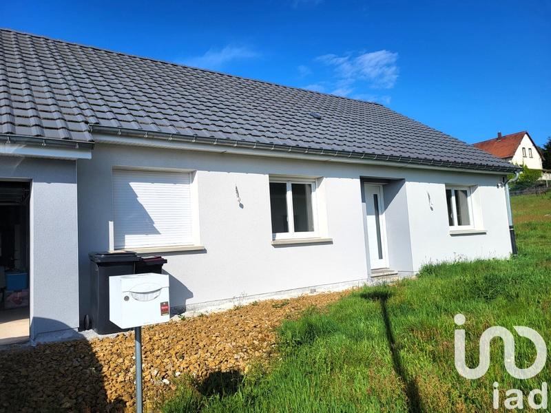 Maison - 99 m² - 4 pièces