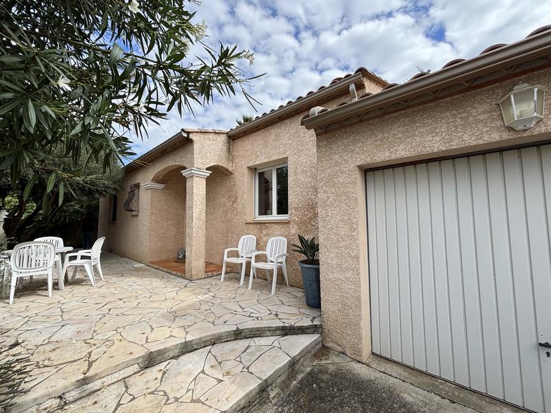 Maison - 96 m² - 4 pièces