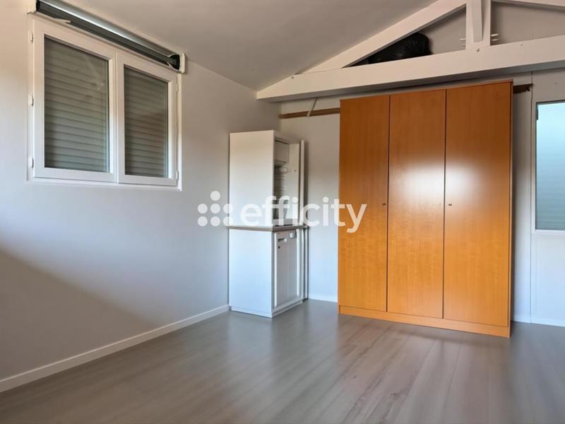 Maison - 192 m² - 5 pièces