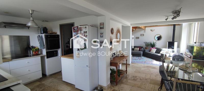 Maison - 230 m² - 12 pièces