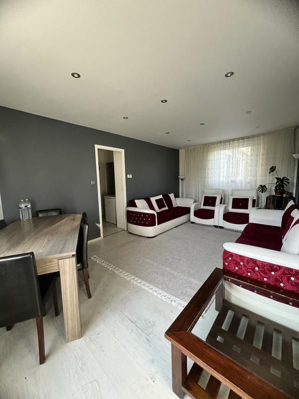 Maison - 75 m² - 3 pièces