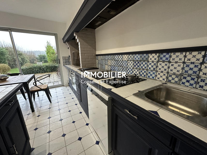 Maison - 152 m² - 6 pièces