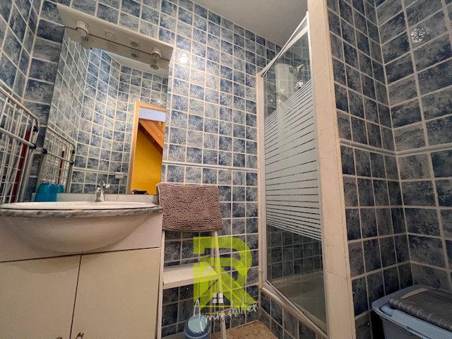 Maison de village - 94 m² - 6 pièces