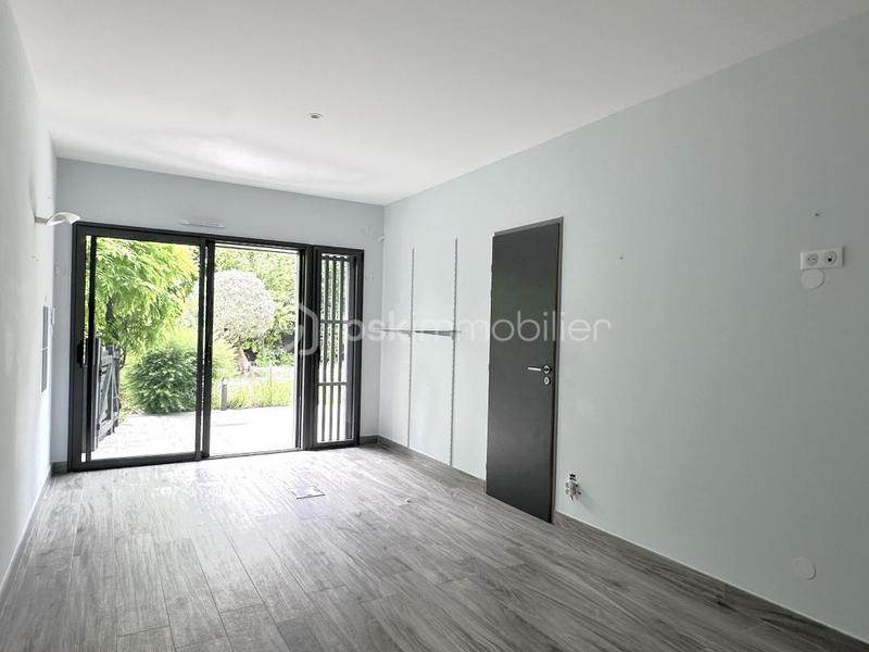 Maison d'architecte - 210 m² - 6 pièces