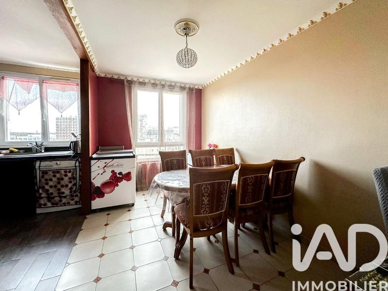 Appartement - 76 m² - 5 pièces