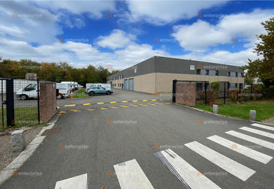 Local d'activité / Entrepôt - 350 m²
