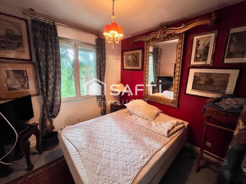 Maison - 160 m² - 8 pièces