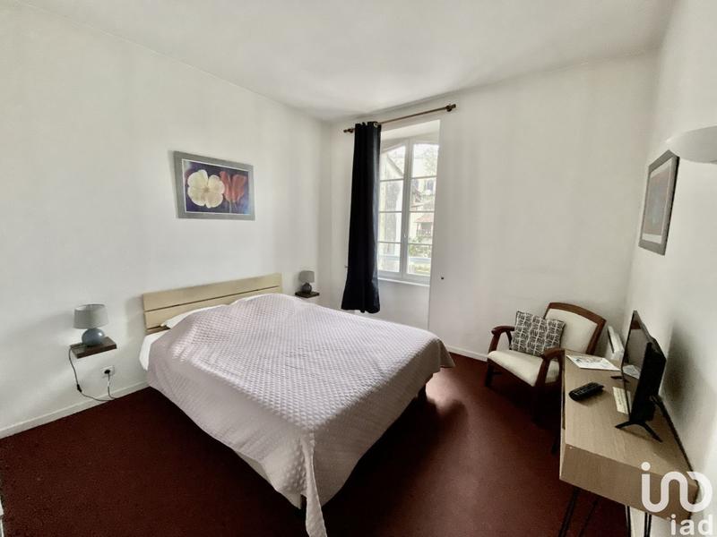 Local commercial - 302 m²