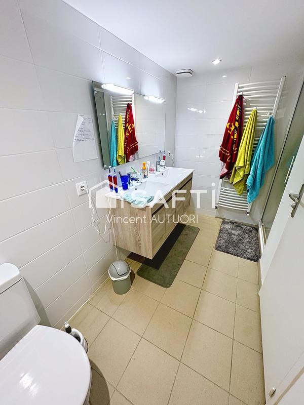 Maison - 198 m² - 7 pièces