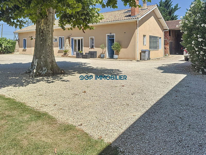 Maison - 200 m² - 4 pièces