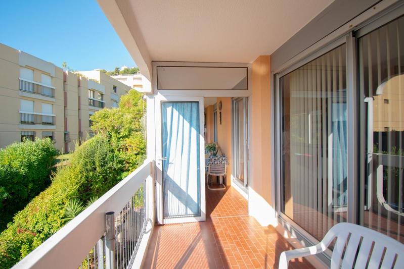 Appartement - 99 m² - 4 pièces