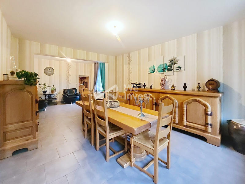 Maison - 170 m² - 10 pièces