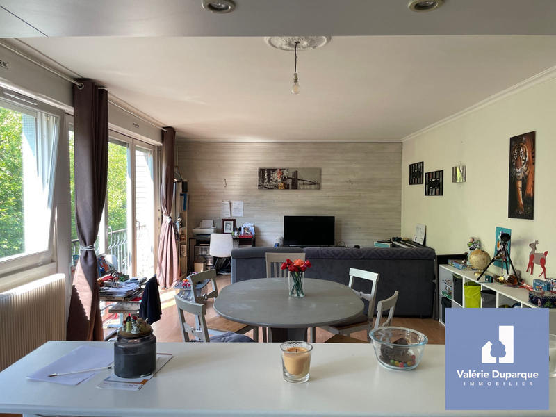 Appartement - 101 m² - 4 pièces