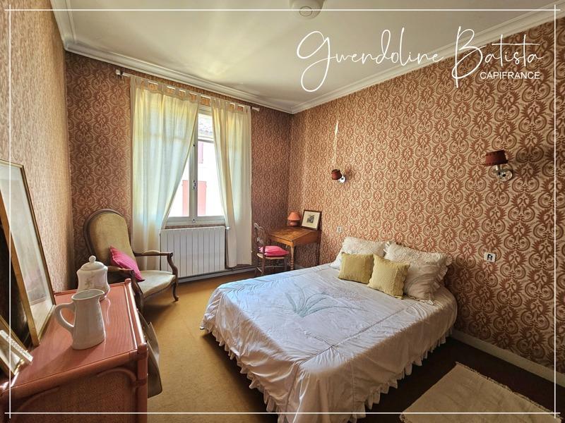 Maison de village - 196 m² - 7 pièces