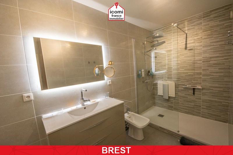 Appartement - 95 m² - 5 pièces