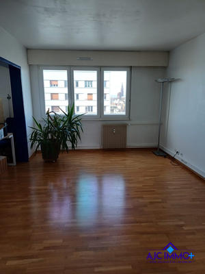 Appartement - 97 m² - 4 pièces
