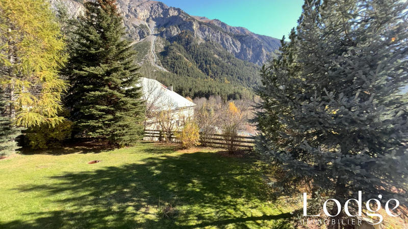 Maison - 320 m² - 8 pièces