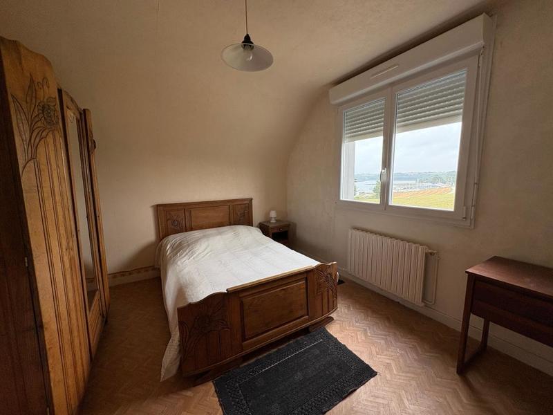 Maison - 96 m² - 5 pièces