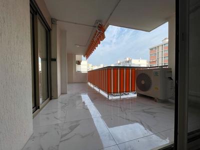 Appartement - 120 m² - 4 pièces