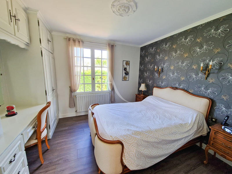 Maison - 175 m² - 6 pièces