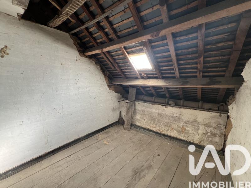 Maison - 225 m² - 10 pièces