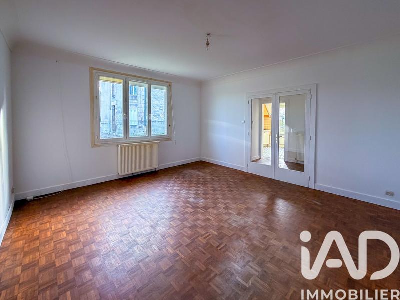 Maison - 135 m² - 6 pièces