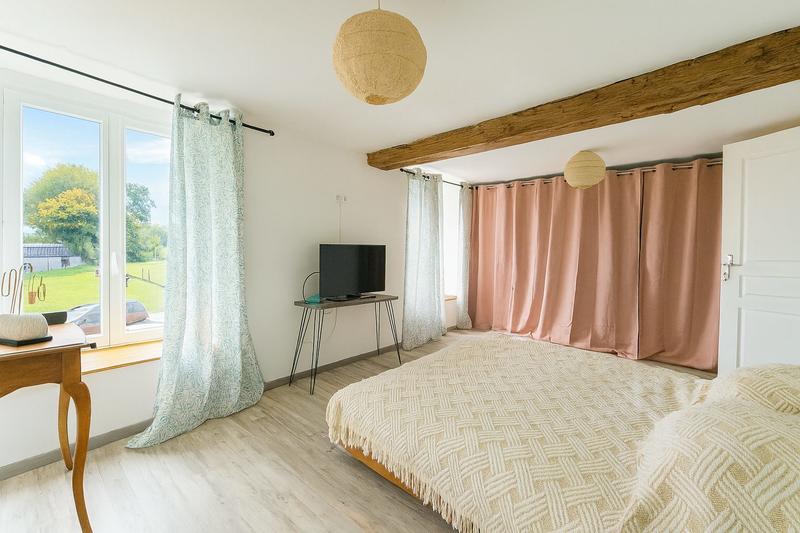 Maison ancienne - 312 m² - 10 pièces