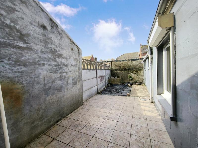 Maison - 81 m² - 5 pièces